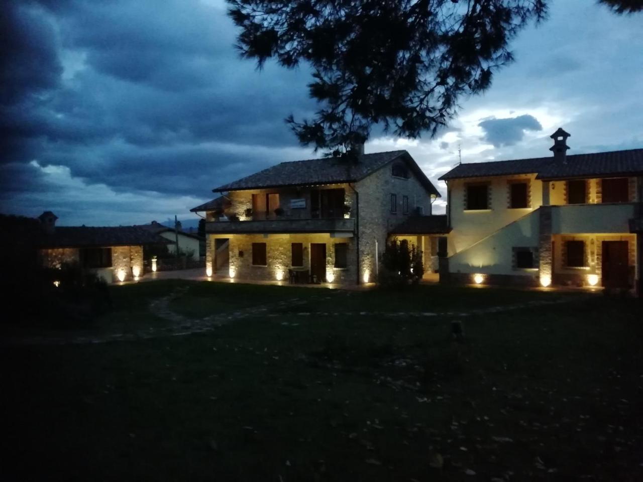 Apartament La Sorgente Del Subasio Asyż Zewnętrze zdjęcie